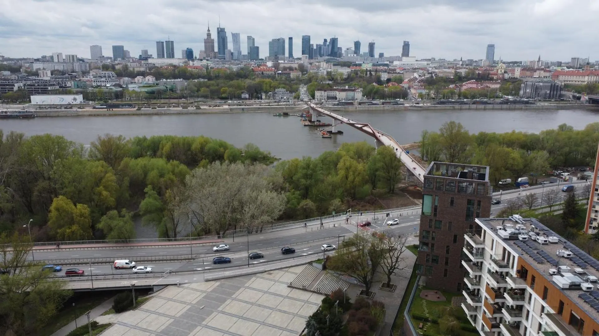 Port Praski Warsaw 0*,